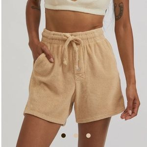 DONNI Terry Henley Short in Lat Size M